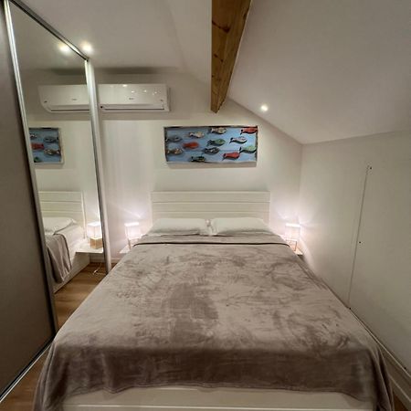 Appartement Spacieux Au Village Du Flamboyant Baie Nettle Esterno foto